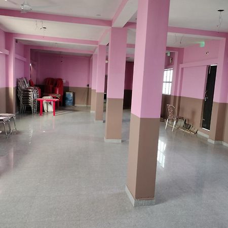 פאטנה Hotel Radhey Krishna מראה חיצוני תמונה